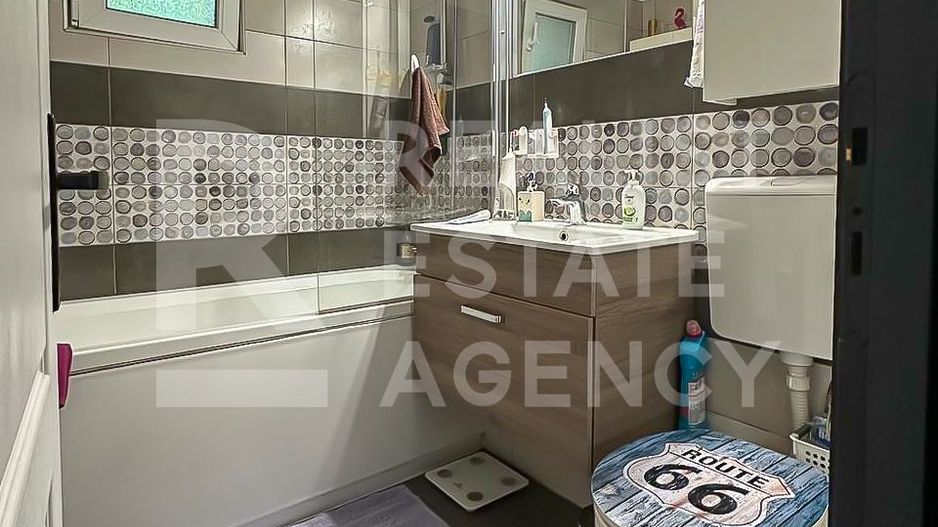 Apartament, 4 Camere, Teiul Doamnei – Facultatea de Construcții - Poză 16