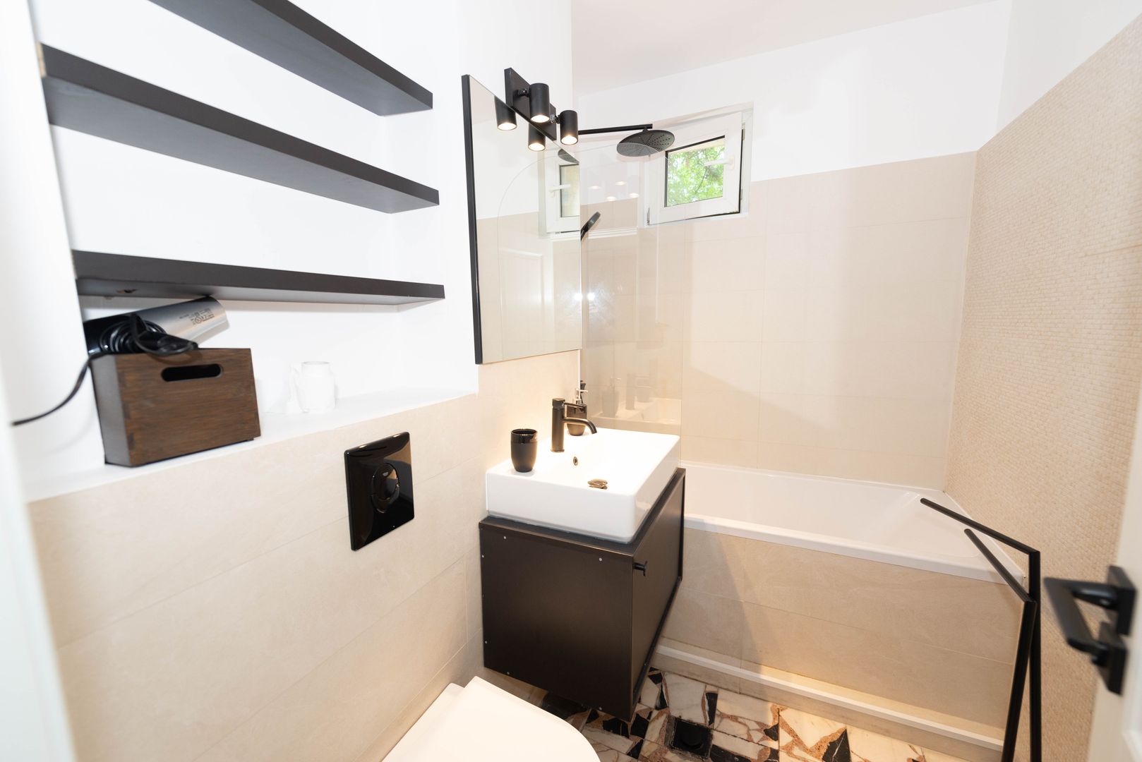Apartament de inchiriat 3 camere, 2 bai, 74mp, zona Domenii - Poză 10