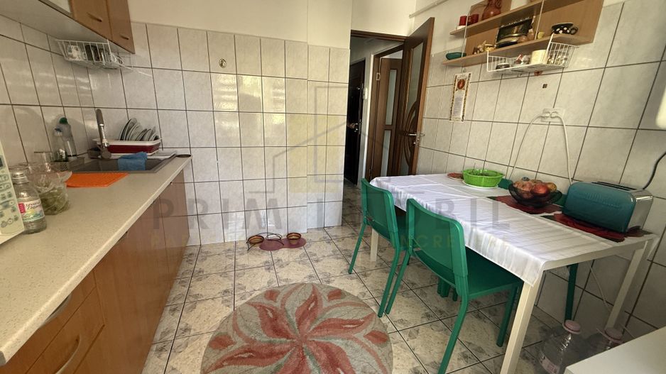 Vanzare Rapida! 3 camere Decomandat, Cug, Biserica Alba - Poză 4