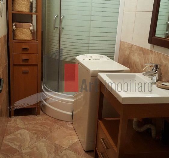 2 Camere Decebal - Poză 4