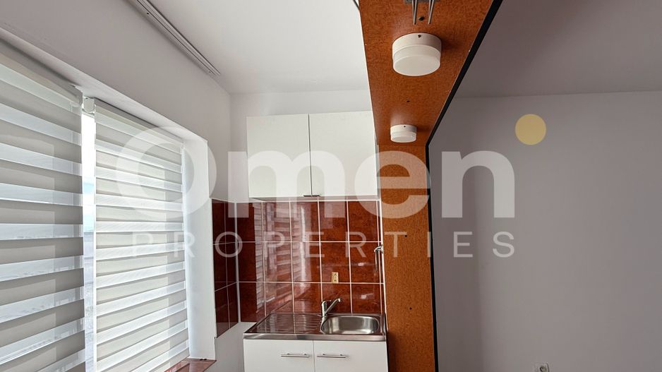 Apartament cu 2 camere decomandat, renovat , etaj 4 Paltinisului - Poză 9