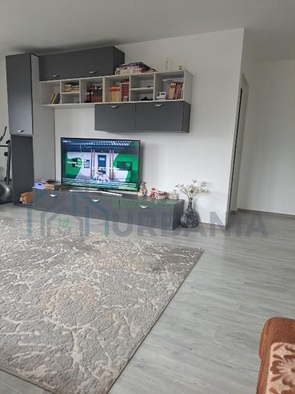 Vând casă în Iași, sat Vlaiceni - Poză 1