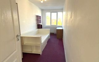 Apartament spatios cu 3 camere - Poză 15