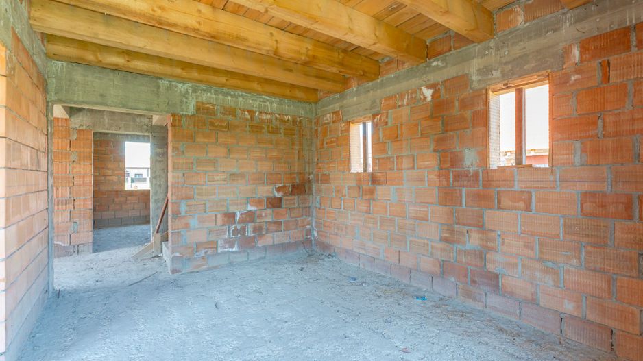 Oportunitate Casă la Roșu în Harman – Ideală pentru Personalizare - Poză 5