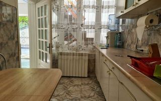 De inchiriat - casa P+1E+M - zona Port, langa liceul de Marina - Poză 12