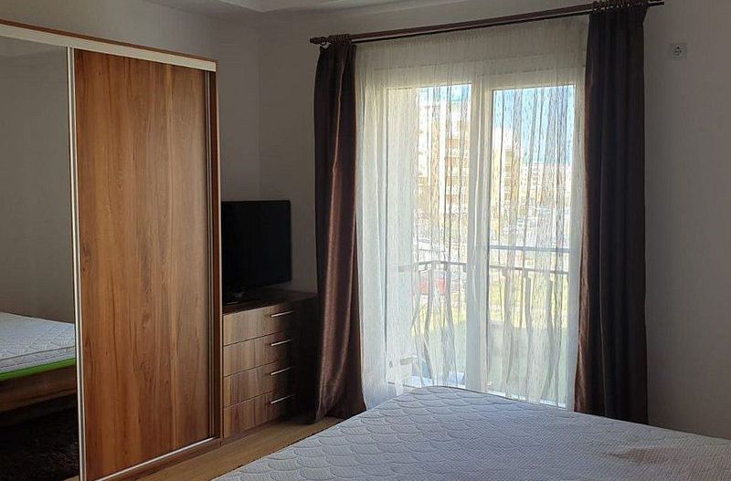 Apartament de 3 camere in Cosmopolis mobilat si utilat, parcare - Poză 5