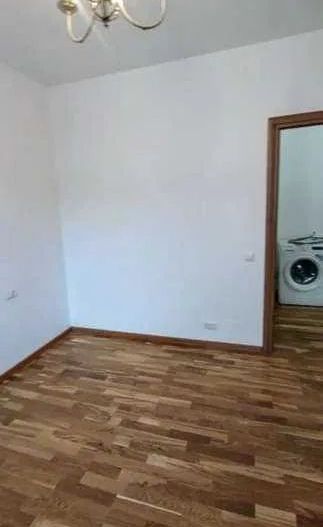 APARTAMENT RENOVAT ZONA 1 MAI - Poză 2