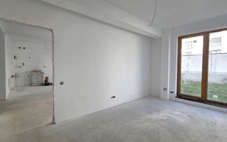 Apartament de vanzare 3 camere + curte 75mp***Domenii - Poză 7