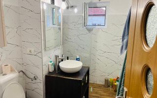 Vând apartament cu 2 camere-Aradului - Poză 7