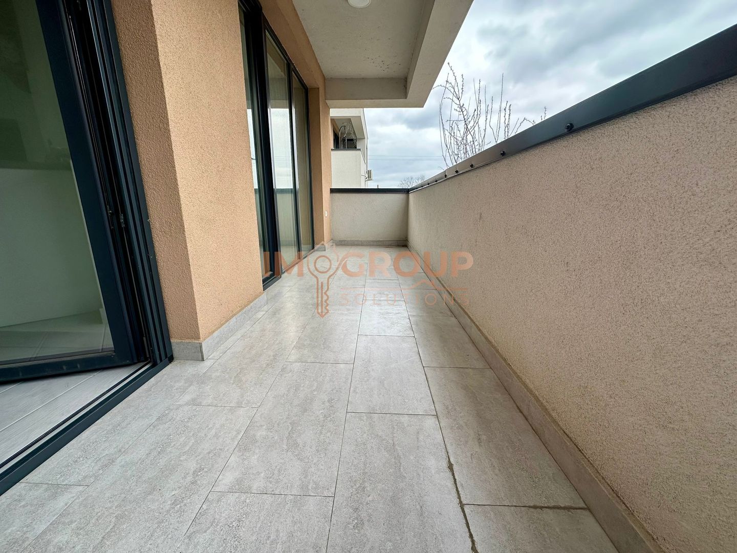 Cug - 2 Camere Decomanat+ Loc De Parcare  - Etaj 1 -Bloc 2022 - Poză 8