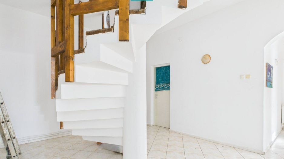 Căsă 5 camere ,zona Fratellia  -Timișoara - Poză 4