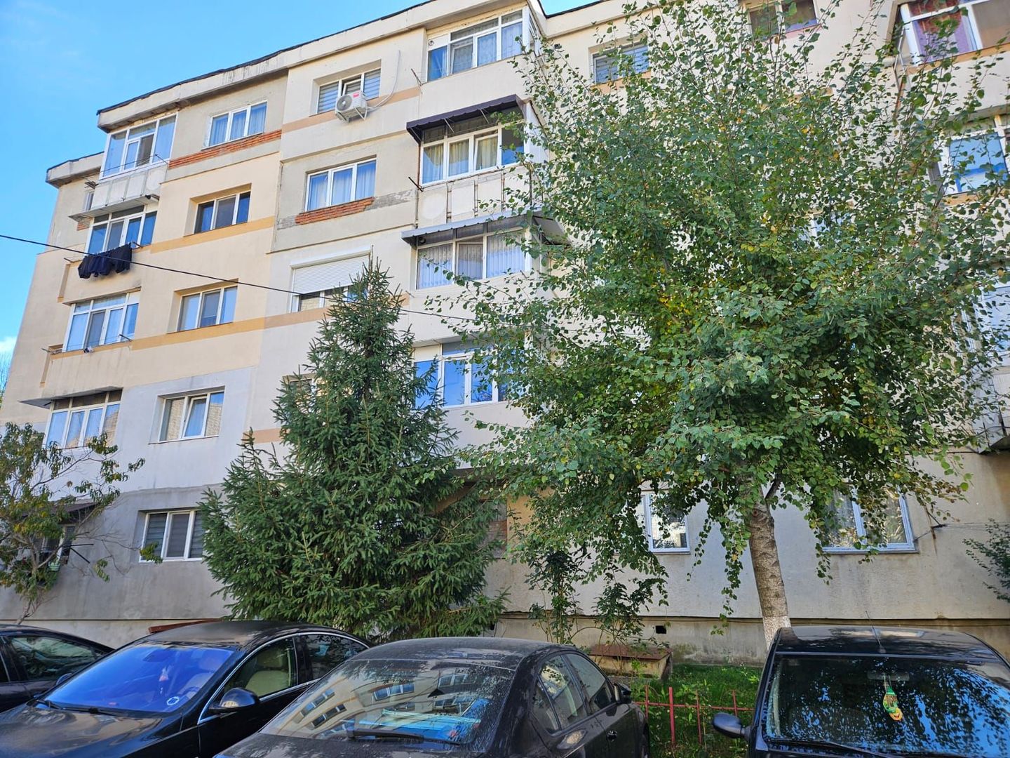 Apartament de Vânzare, Mioveni – Ideal pentru un Nou Început - Poză 3
