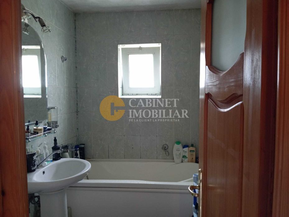 CANTA - 3 CAMERE DECOMANDAT - ETAJ INTERMEDIAR - BLOC 1983 - Poză 5