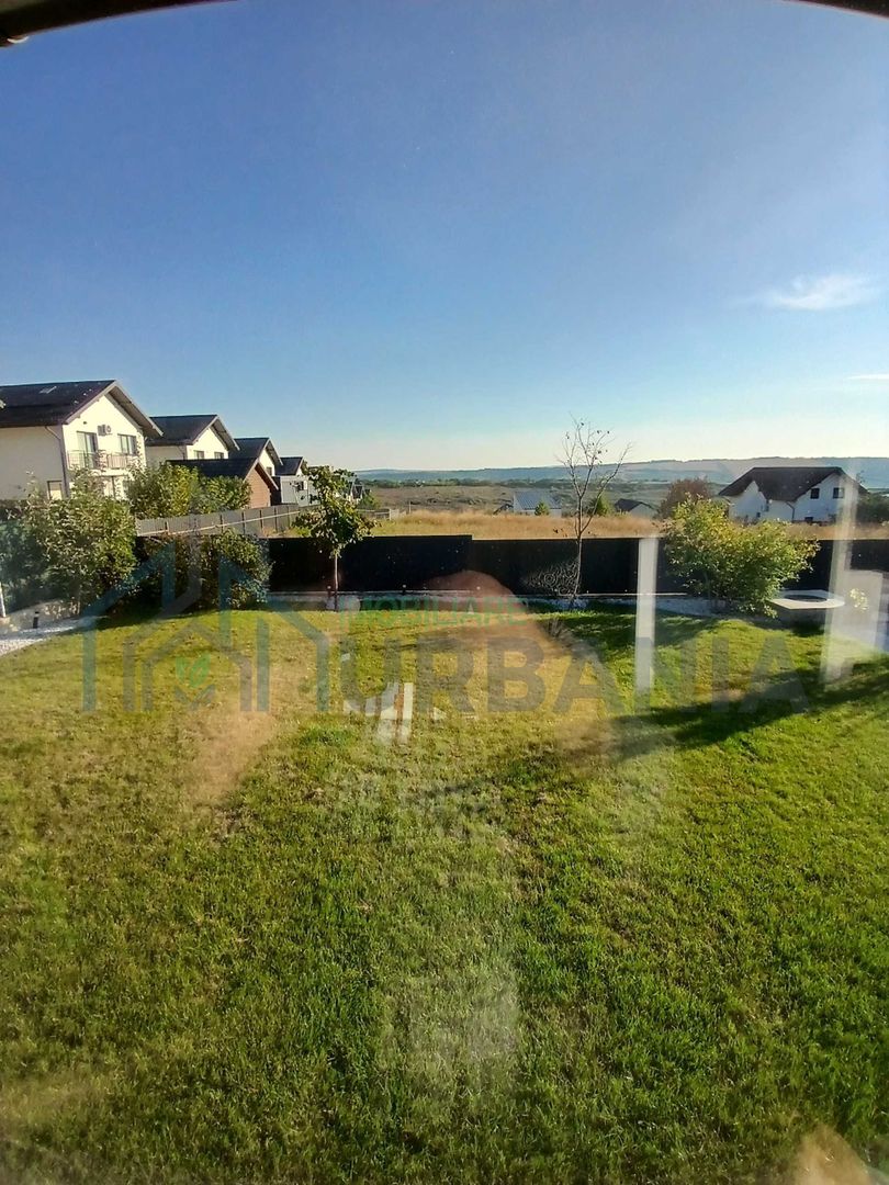 Vând casa plan parter 142mp utili Breazu - Poză 7