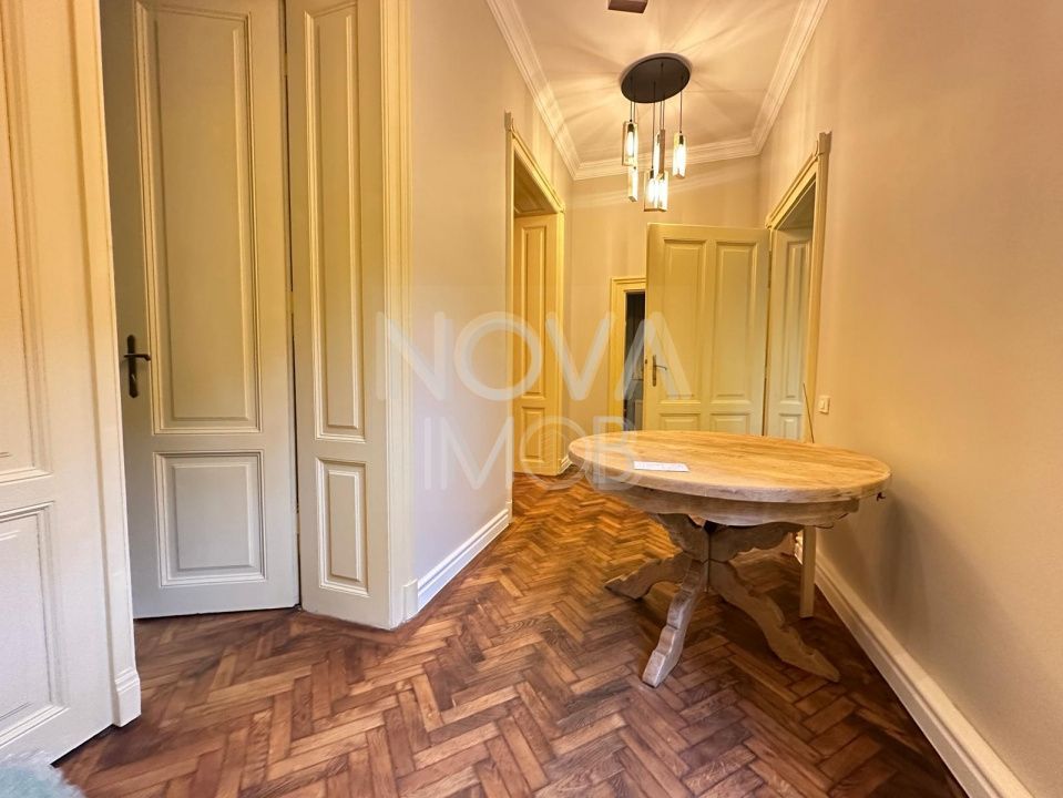 Apartament 4 camere ultracentral pentru inchiriat - Poză 11
