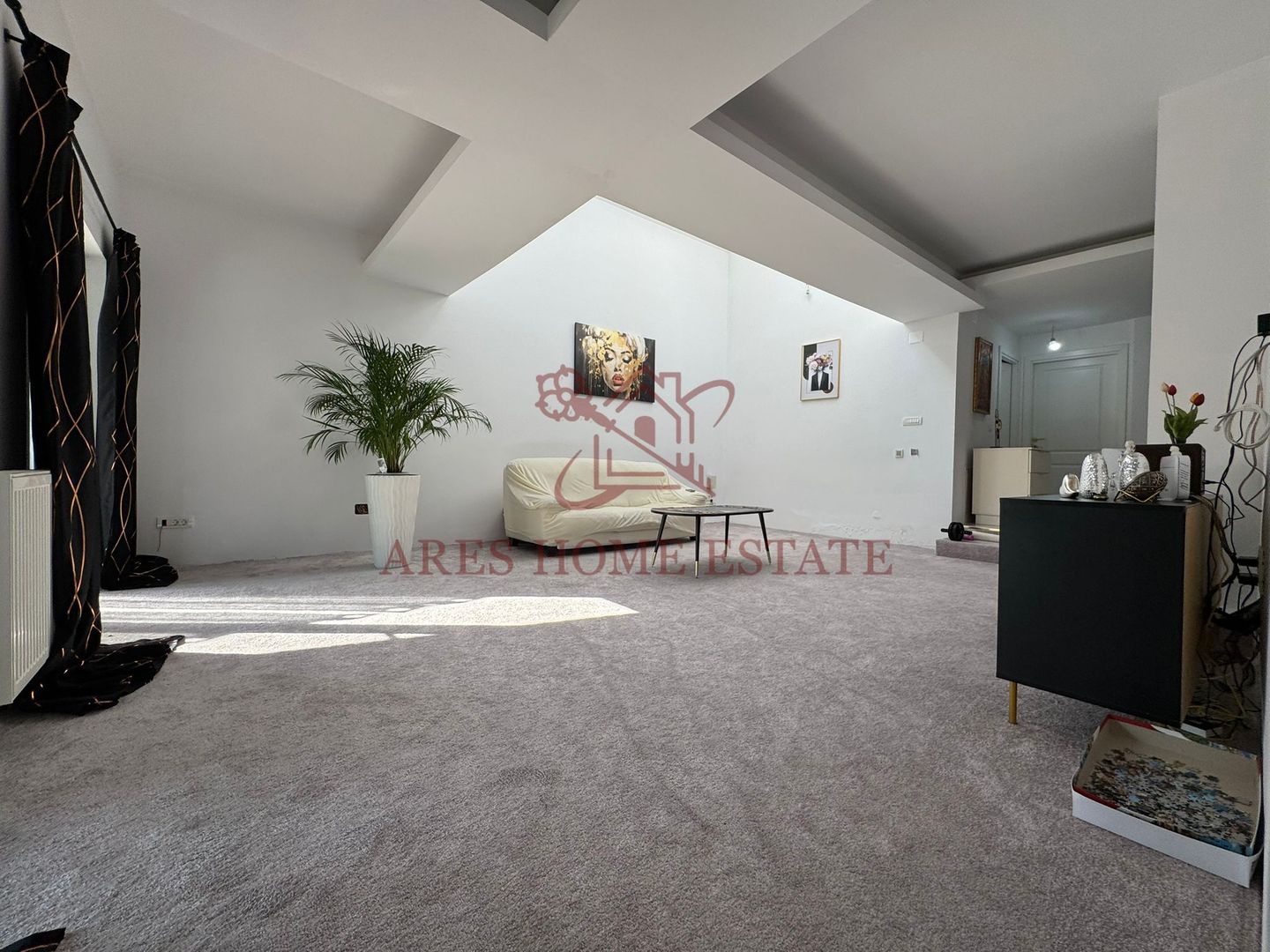 Casă individuală, 5 camere, garaj si curte, comision 0 - Poză 3