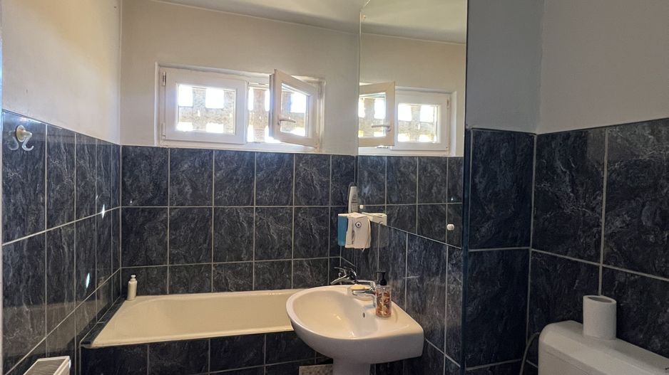 Apartament 3 camere cu vedere panoramică - Poză 3