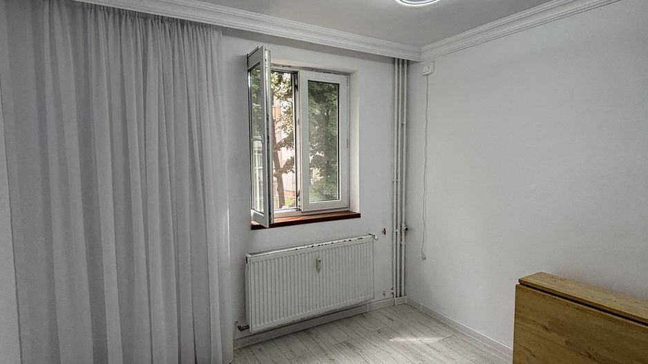 Apartament 3 camere Ozana – etaj 1, parcare inclusă, pet friendly - Poză 4