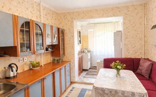 Vânzare, apartament, 4 camere, str.  Decebal, Bălți - Poză 1