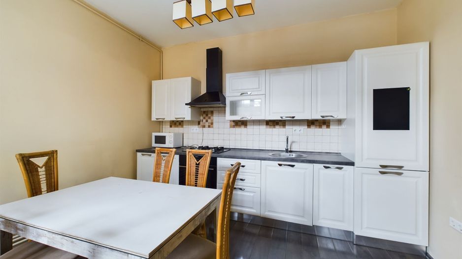 Apartament cu 3 camere Ultracentral - Poză 11