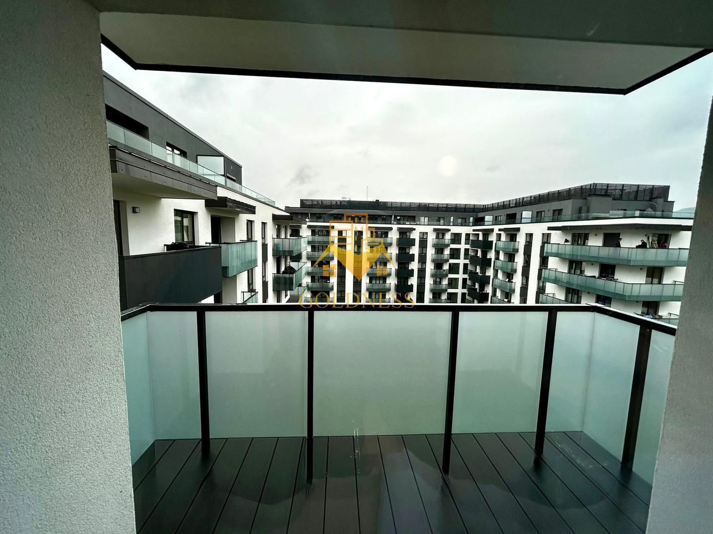 2 camere open space, Premium,Parcare, Liberty, Zona Semicentral, Iris - Poză 12