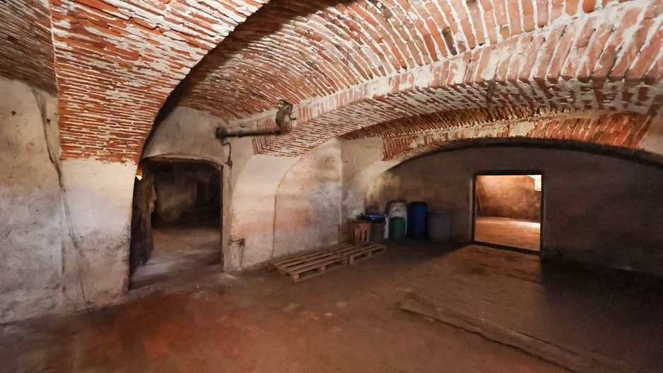 Casă Săsească Autentică cu Șură Impresionantă în Cristian – Teren 2729mp - Poză 30