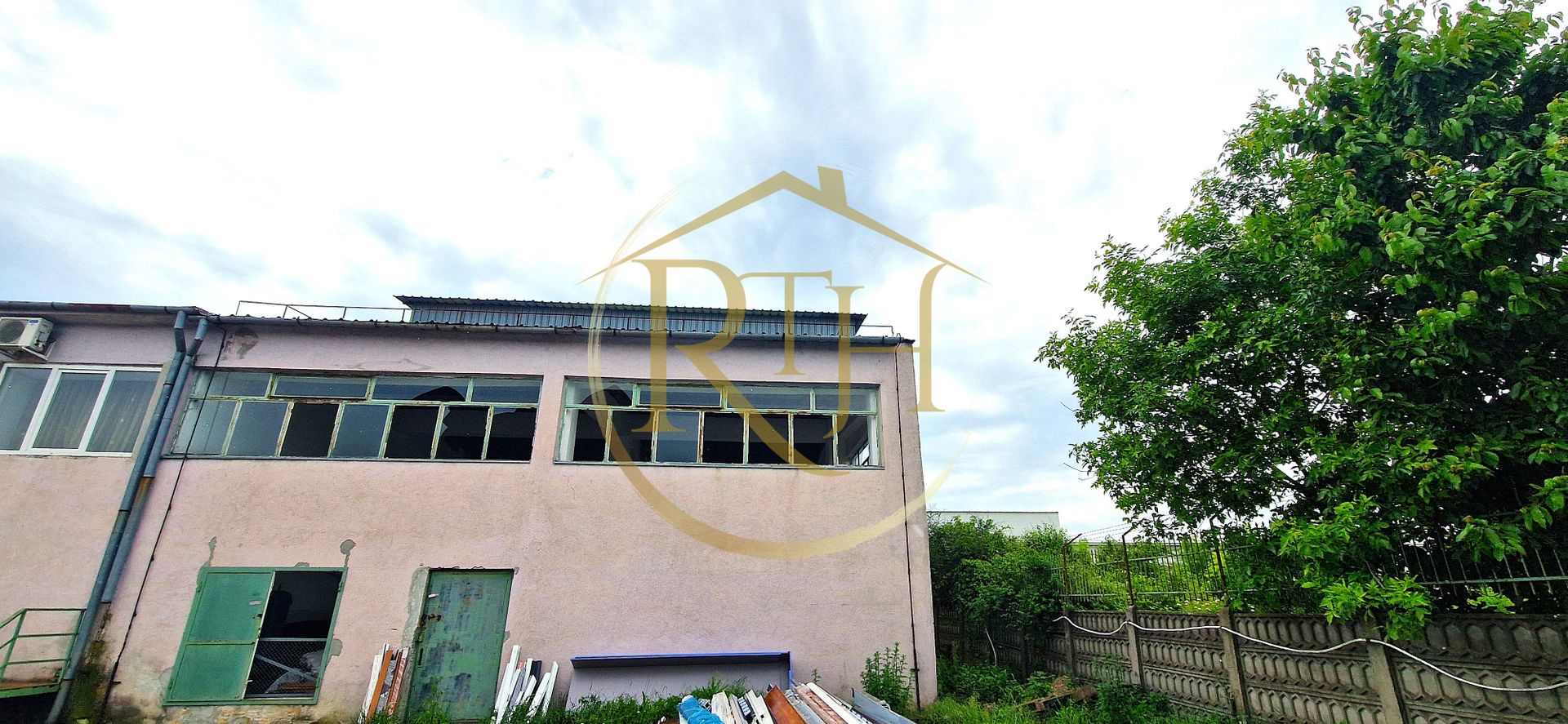 Cladiri si teren de închiriat zona industriala pentru orice tip de activitate. - Poză 3