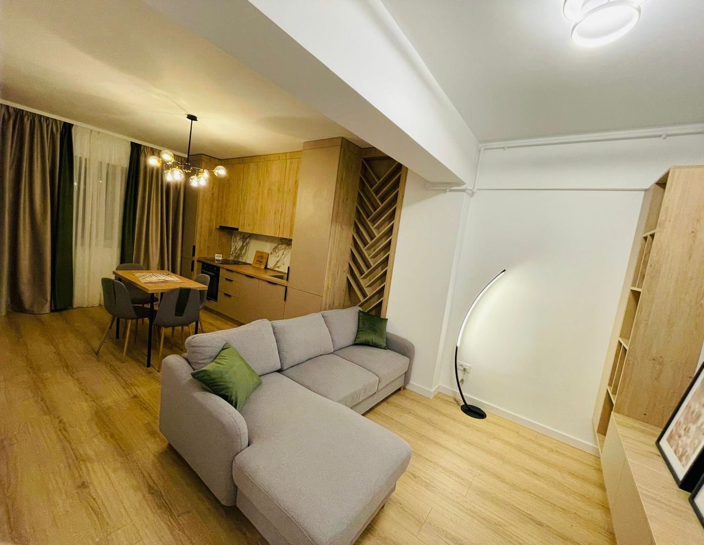 AP. 2 CAMERE TITAN, PRIMA INCHIRIERE, PARCARE, INCALZIRE PARDOSEALA - Poză 1