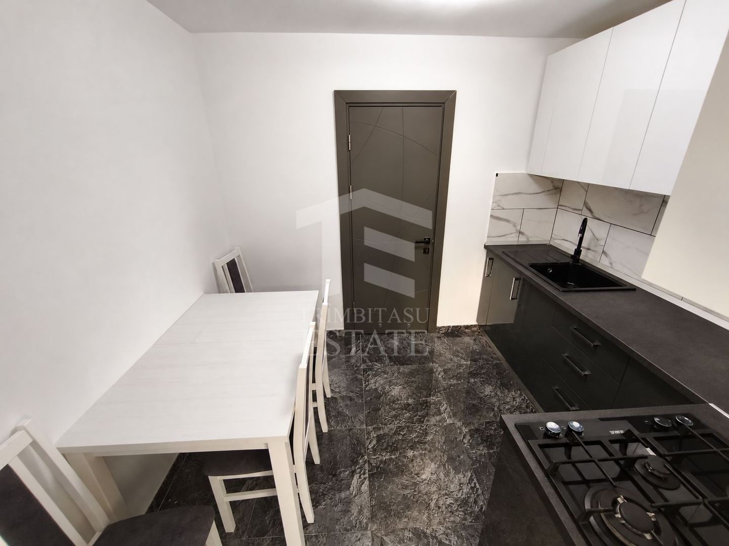 Apartament | 3 camere | Renovat complet | Mangalia - Poză 16