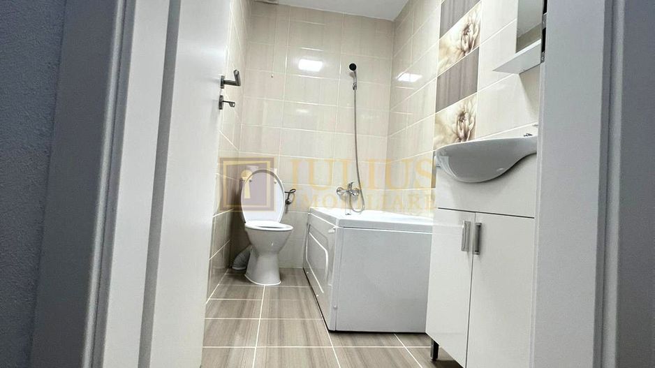 Apartament cu 2 camere in Giroc - Poză 9