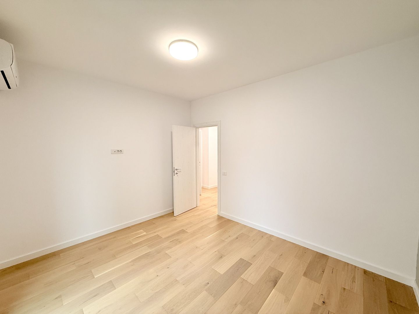 Tribunal Bulevardul Unirii bloc Boutique apartament tip 2 camere 2025 - Poză 11