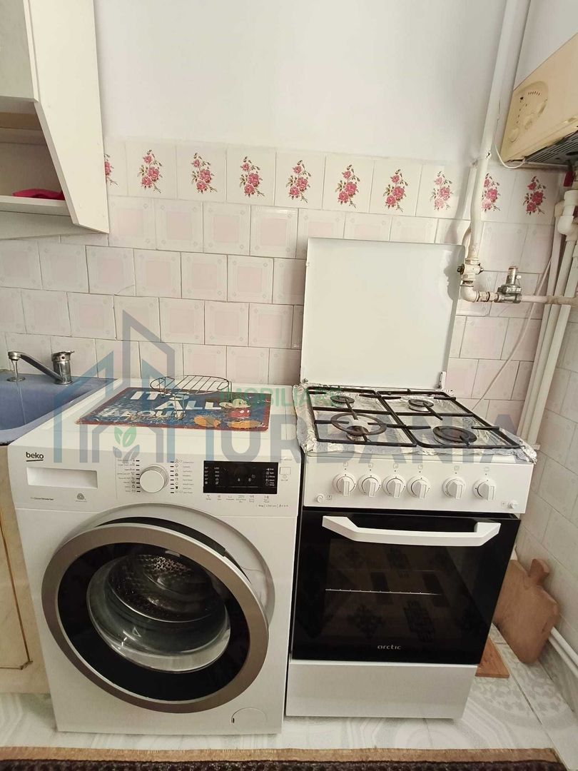 Apartament 2 camere de închiriat, decomandat, Piața Voievozilor - Poză 2
