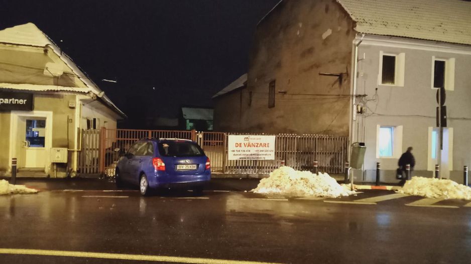 Teren intravilan Sacele zona centrala - Poză 4