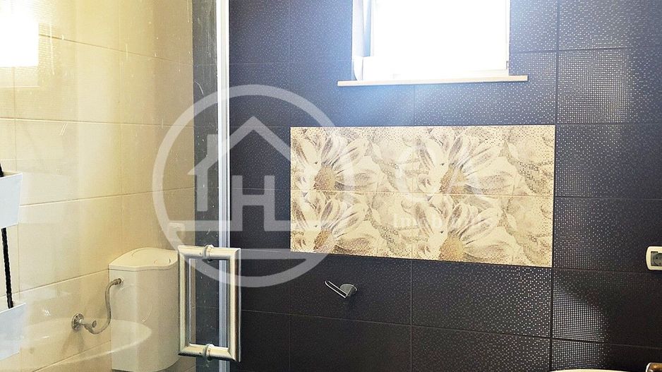 Casa cu 5 camere de inchiriat in cartierul Tineretului, Oradea - Poză 6