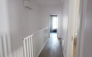 Vila  de tip duplex 4 camere Pompa Caldura Titan Pallady - Poză 9