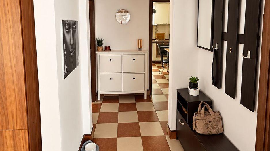 Dambovita | 3 camere | Decomandat | Centrala proprie | 2 bai | 2 balcoane - Poză 5