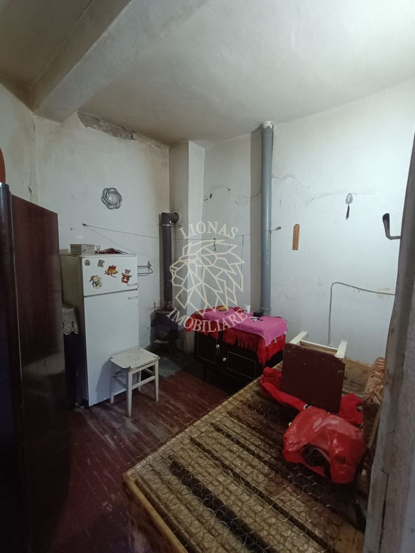 Apartament 5 camere cu teren 266 mp, nivel parter - zona Eroilor - Poză 4