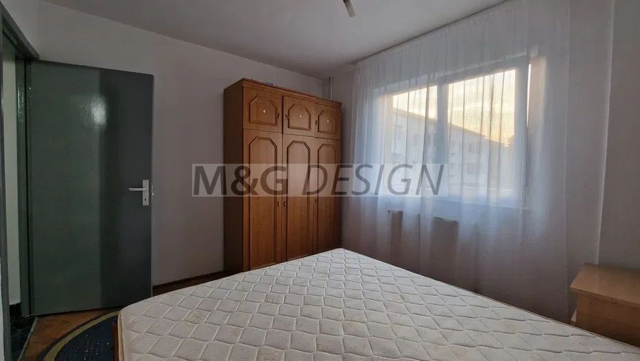 Girocului 2 cam etaj 3 centrala proprie - Poză 5