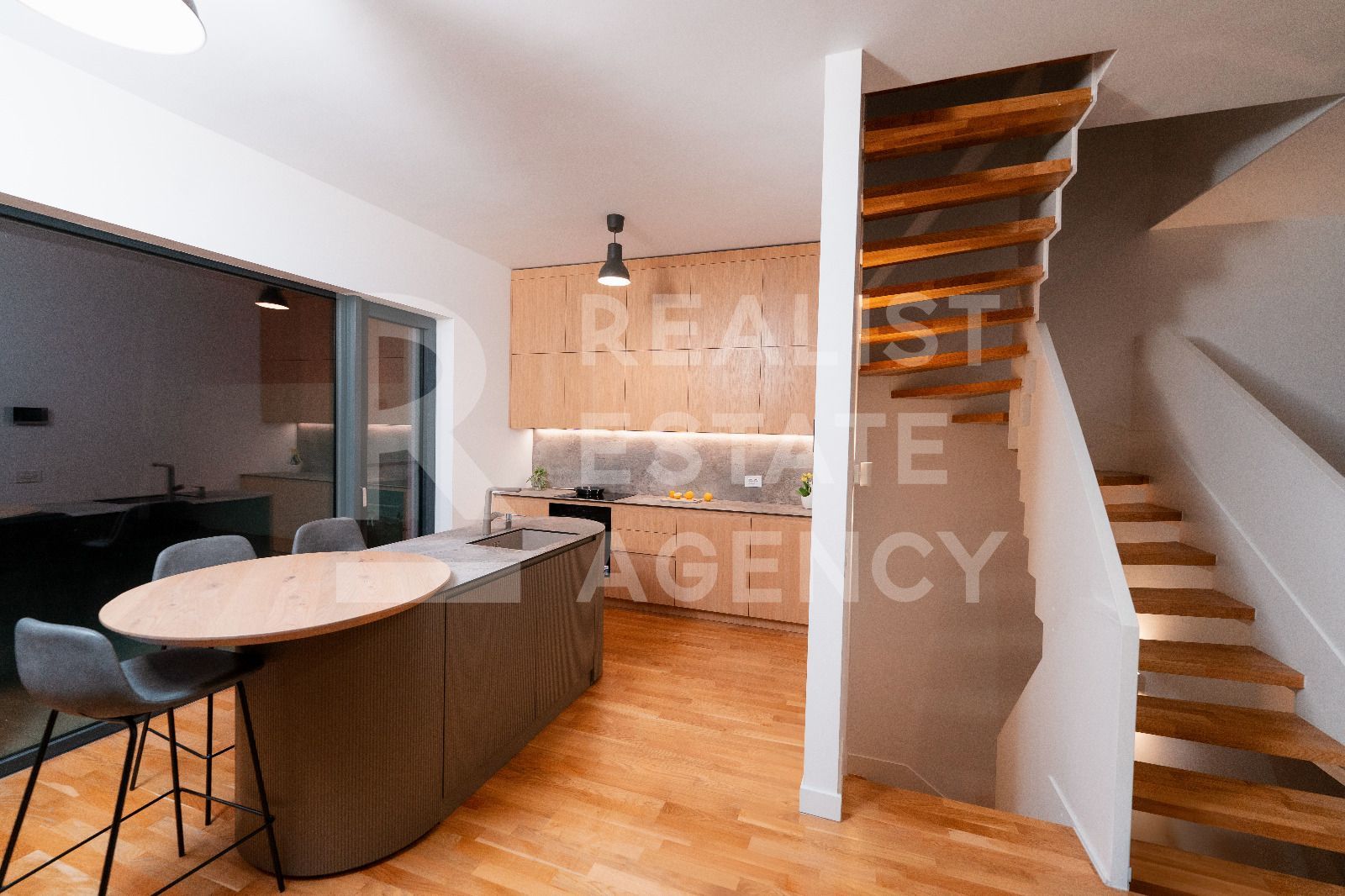 Vânzare townhouse, 6 camere, Aviației-Pipera - Poză 3