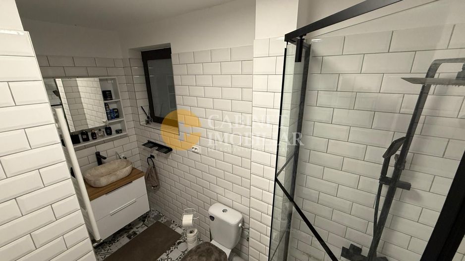 3 CAMERE DECOMANDAT--ETAJ 2--MOBILAT+UTILAT - Poză 5