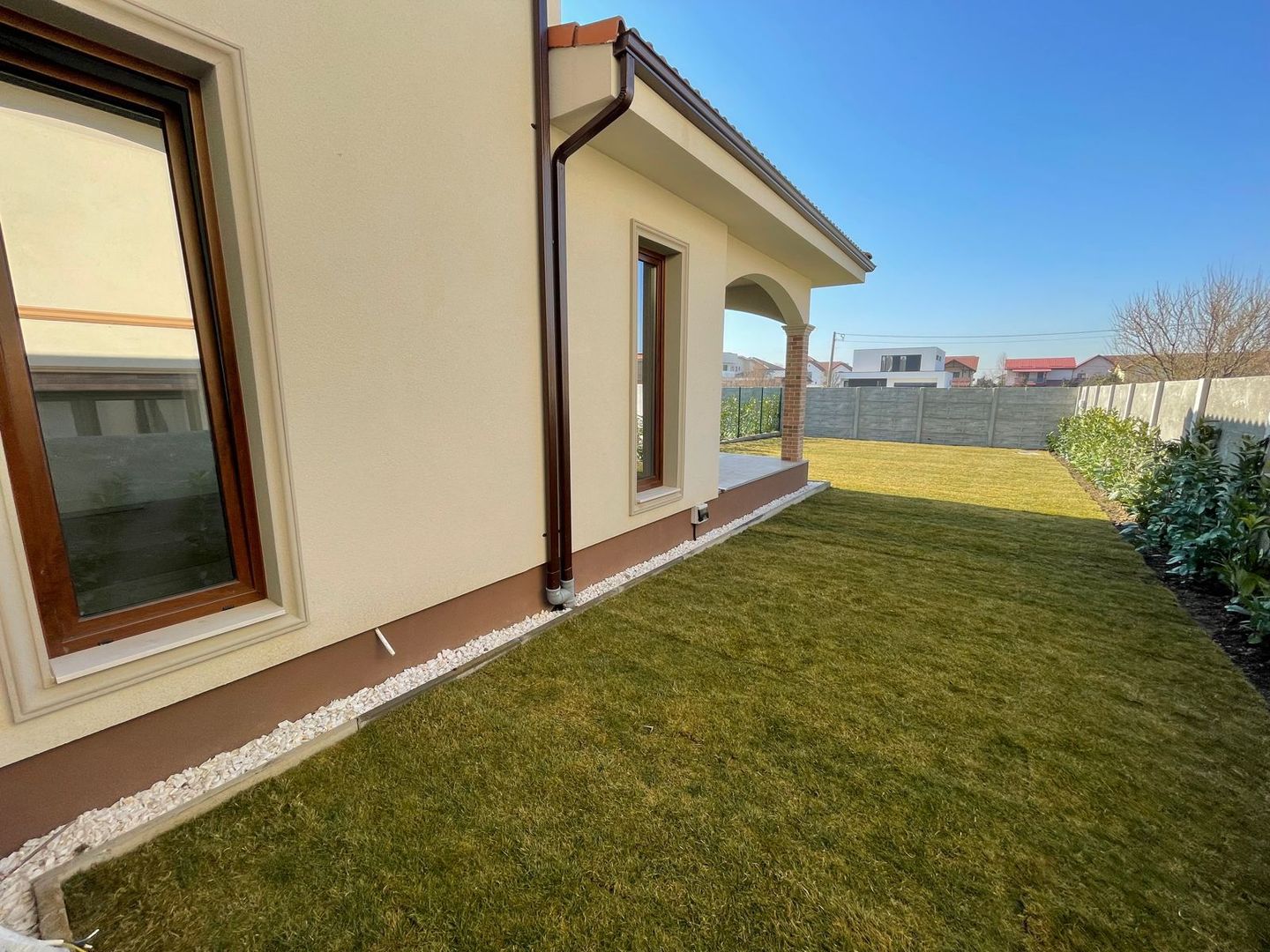 Duplex cu carport Dumbravita - IKEA - Poză 27