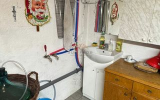 Apartament 3 camere, decomandat, ultracentral, mobilat si utilat - Poză 15