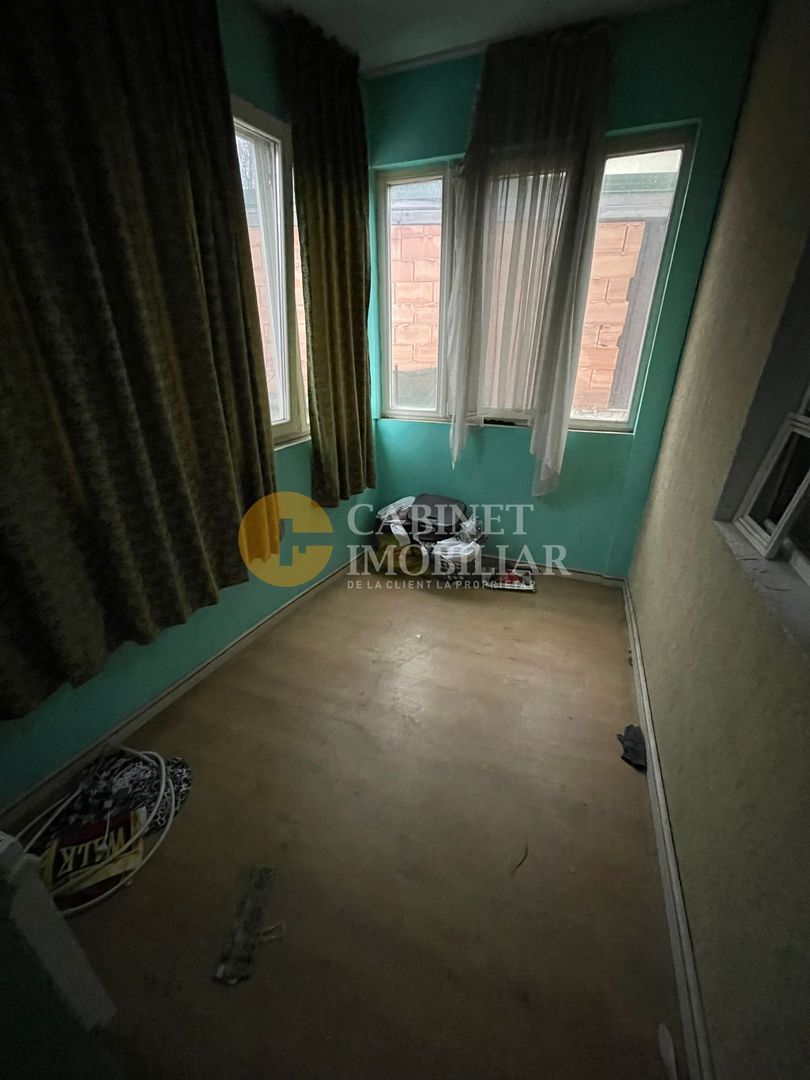 Spatiu Comercial 100mp utili - LA BULEVARD - locuri de parcare - Poză 9