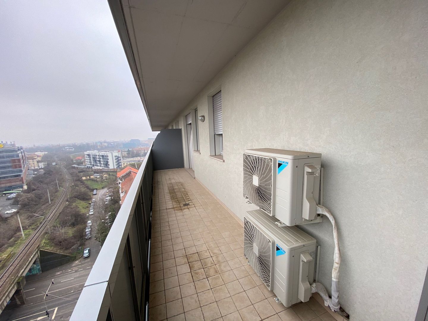 Apartament cu 3 camere   în zona Ultracentral - Poză 19