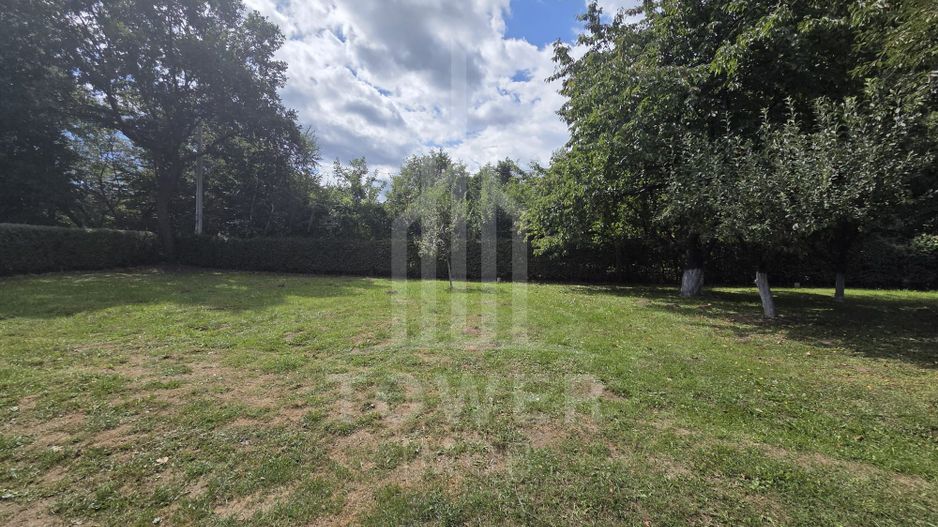 Teren deosebit cu cabană din lemn, Tocile – locație liniștită - Poză 19