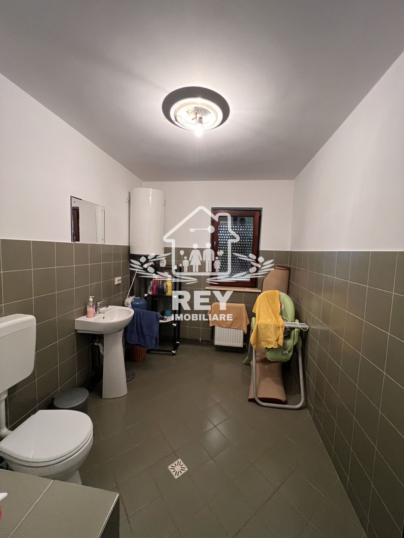 Casă de vacanță la munte, locuibilă, teren mare, Sadu/Tocile/Sibiu - Poză 11