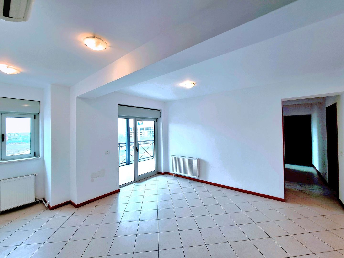 Ansamblul Rezidențial RING. Apartament spațios, zona Torontalului - Poză 3