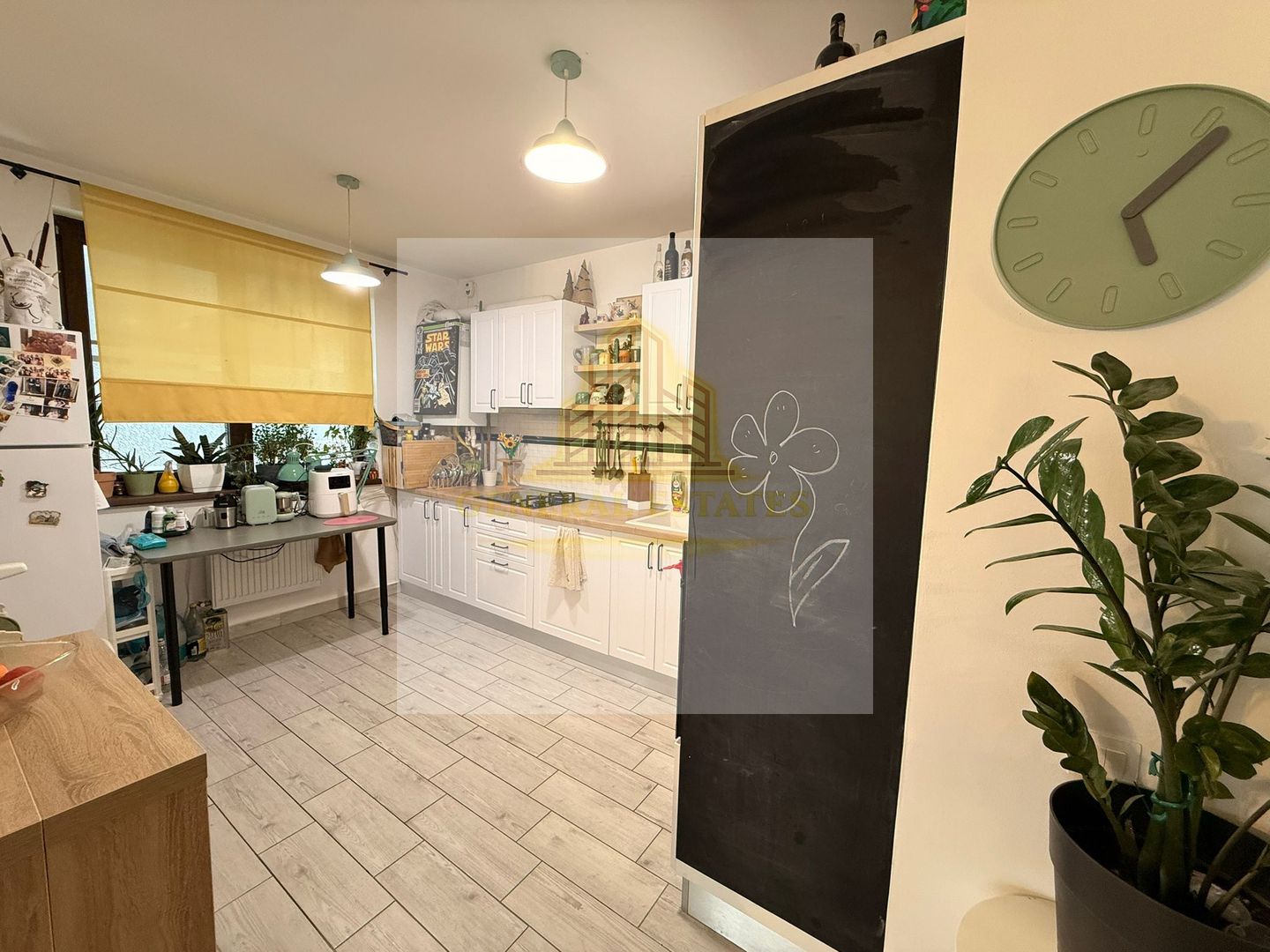 Apartament nou, luminos, cu curte proprie și parcare inclusă - Poză 7