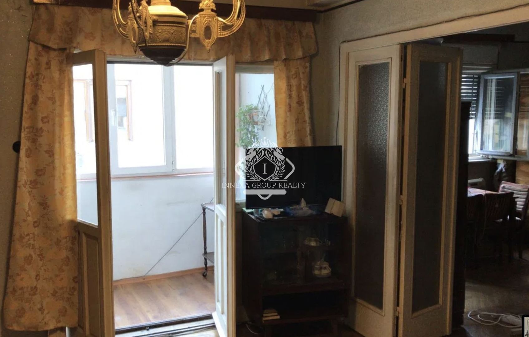 Apartament in vila pe doua nivele | Acoperiș si fațadă renovate | 168mp - Poză 4