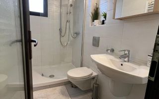De inchiriat apartament 3 camere in zona Barbu Vacarescu - Poză 12